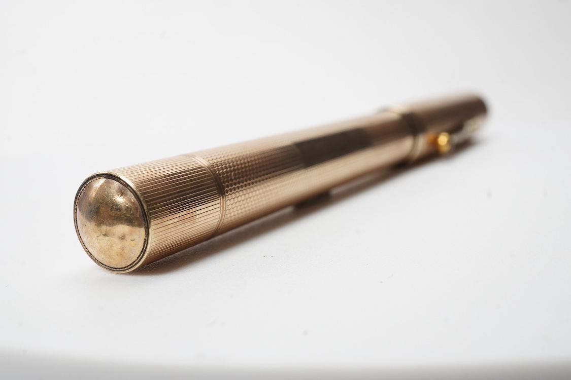 A large Waterman fully covered gold filled fountain pen, lever filler, in fine barley pattern - No.2 Waterman nib